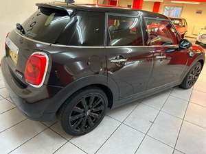 2016 MINI COOPER 5 DOOR AUTOMATIC For Sale (picture 7 of 12)