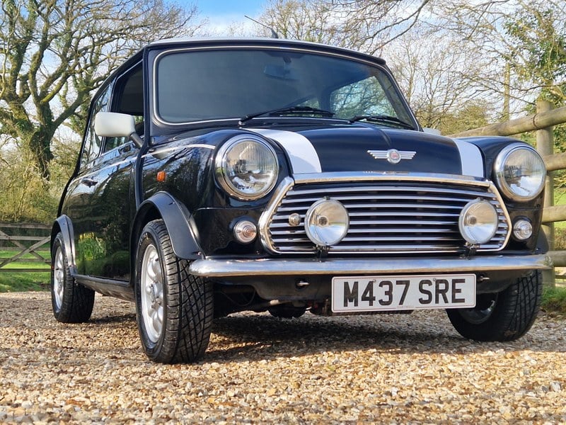 Lovely Mini Cooper 1310 cc With Heritage Body Shell.