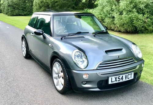 2004 - Mini Cooper S ** SUPERB ** - Only 37,000 Miles