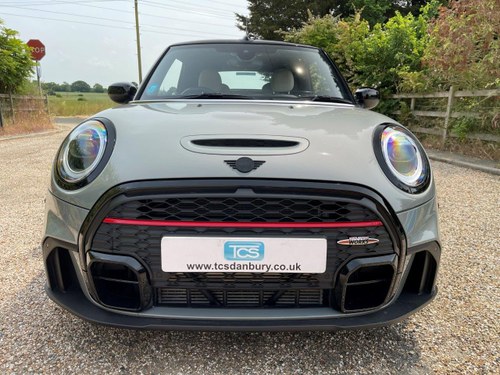 2021 JCW Convertible 230 8-Speed Automatic Huge Spec! VERKAUFT