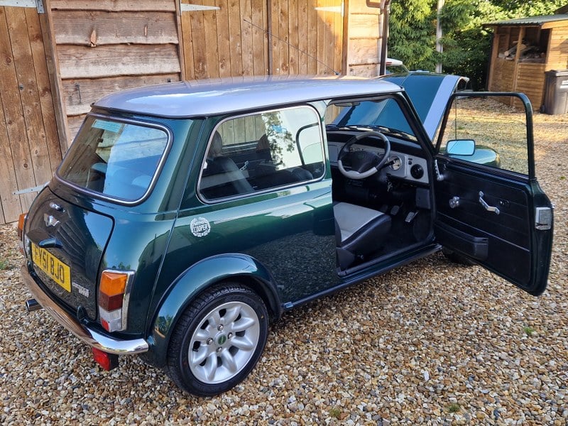 **NOW SOLD**Mini Cooper Sport 2001 51 Registered 'one owner