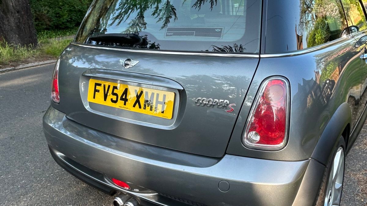 2005 Mini Hatchback Grey Manual, 6 speed Right Hand Drive in Pinner ...