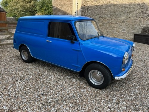 1980 Mini Van