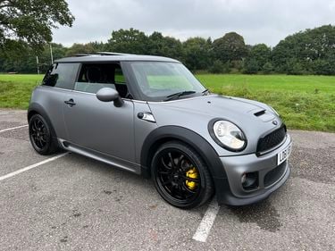 STUNNING Mini Cooper S 1.6 Automatic SPECIAL CAR 20,000 MILE