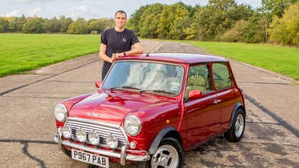 LOOKING TO BUY A CLASSIC MINI? - WE CAN HELP!