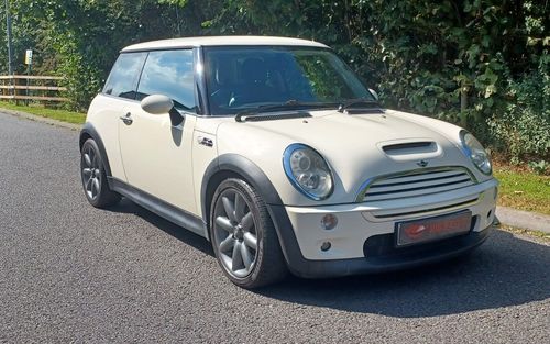 2005 Mini Hatchback R53 Cooper S (picture 1 of 19)