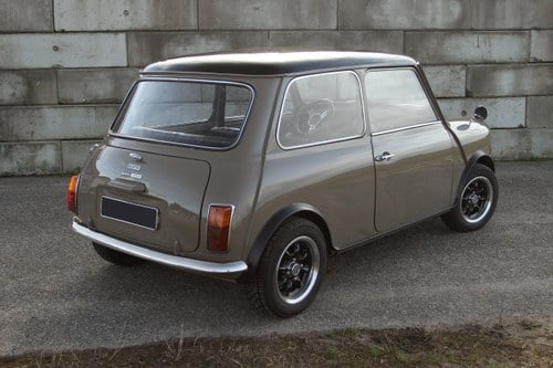 1971 Mini Classic - 5