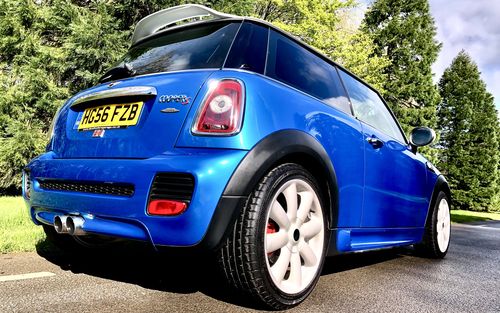2006 Mini Hatchback R56 Cooper S -  *** LOW MILES *** (picture 1 of 57)