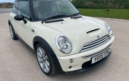 2005 Mini Hatchback R53 Cooper S (picture 1 of 11)
