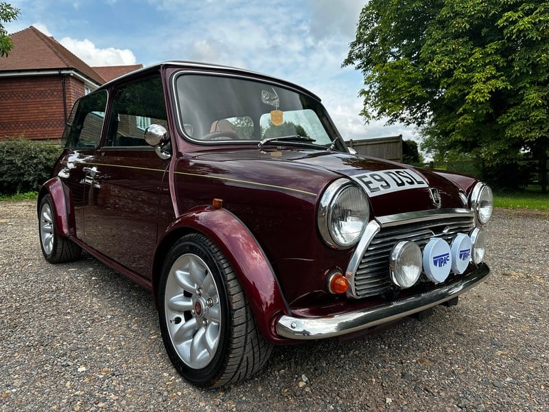 superb 1989 Mini 30 Ltd Edition, looks and drives A1