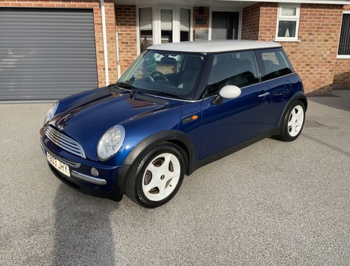 2003 Mini Hatchback R50 Cooper