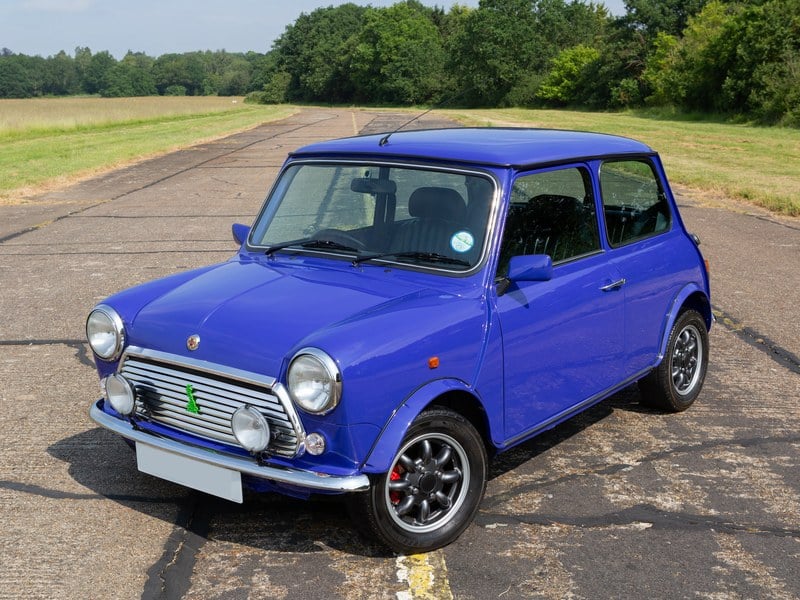 ** CLASSIC MINIS WANTED **
