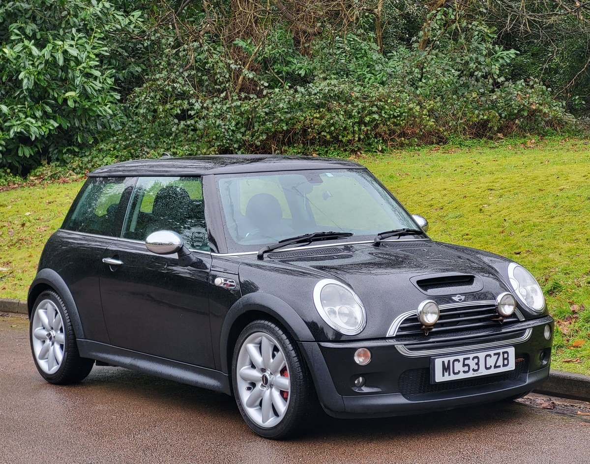 2003 Mini Hatchback Black Manual, 6 speed Right Hand Drive in United