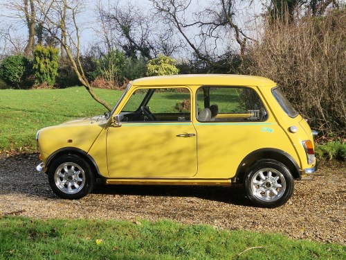 1989 Mini City In Rare Yellow On Just 17450 Miles!! VERKAUFT