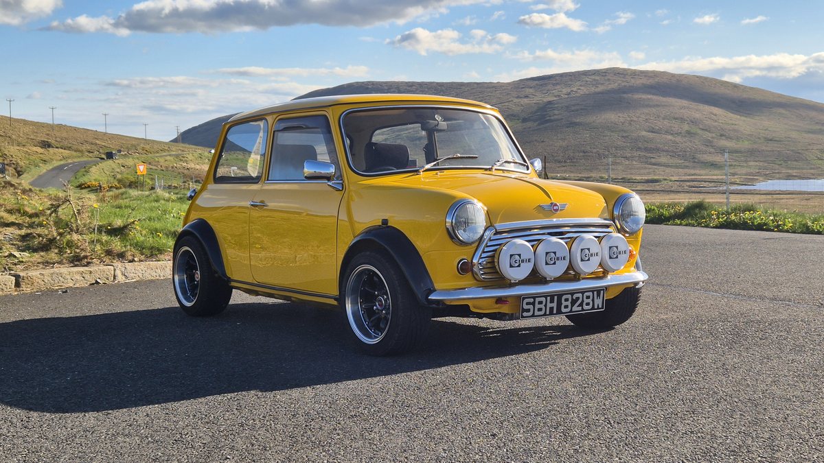 Mini 80 1980 Mini Classic Yellow Manual, 4 speed Right Hand Drive in Newry ...