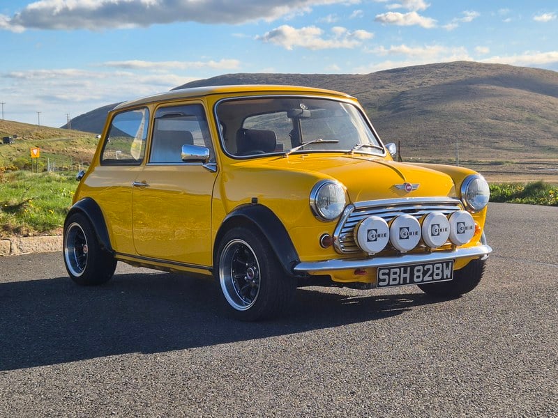 Rapid Classics: Eine Suche. Alle Oldtimer. 31 » Rapid Classics: Eine Suche. Alle Oldtimer. 1980 Mini Classic