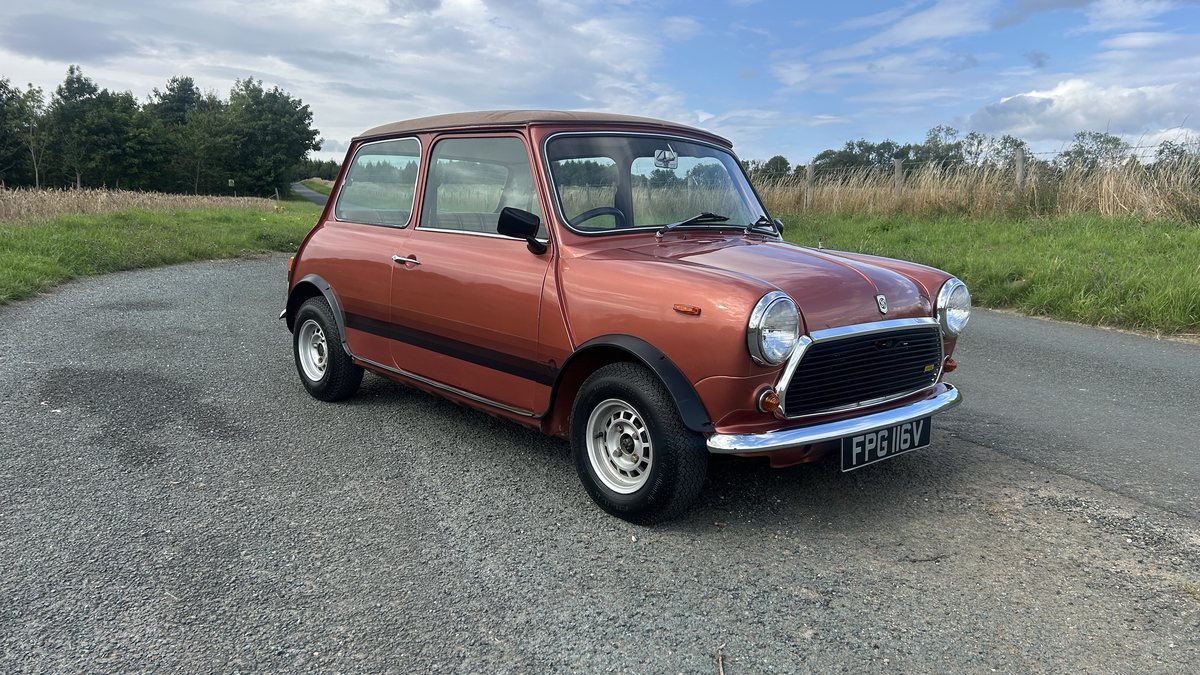 Mini 80 1980 Mini Classic Pink Manual, 4 speed Right Hand Drive in Scarborough ...