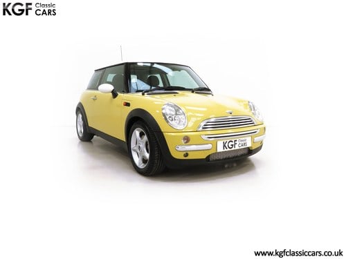 2001 The 54th UK R50 Mini Cooper Auto to be Built with 2897 Miles VENDIDO