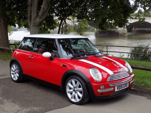 2001 Mini Cooper 3 Door Hatchback In vendita
