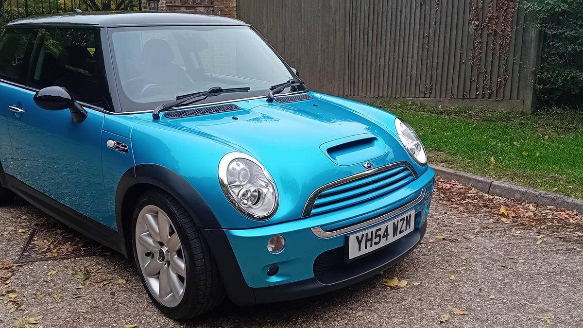 Mini Hatcback 2004 Mini Hatchback Blue Manual, 5 speed Right Hand Drive in Newbury ...