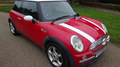 Mini Hatchback R50