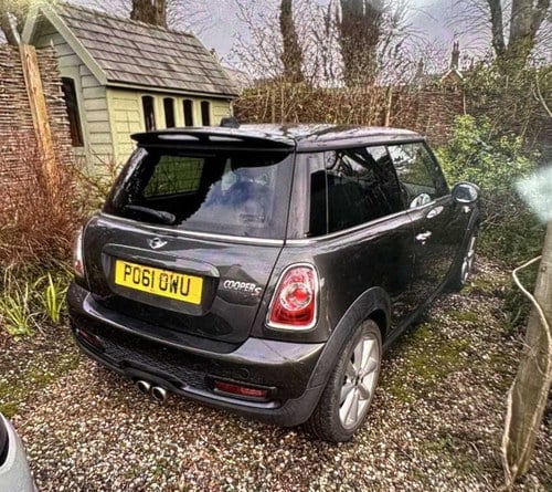 2011 Mini Hatchback R56 (2008 - 2012) Cooper S Hatchback Till salu på auktion