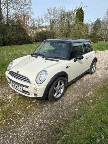 2006 Mini Hatchback R53 Cooper