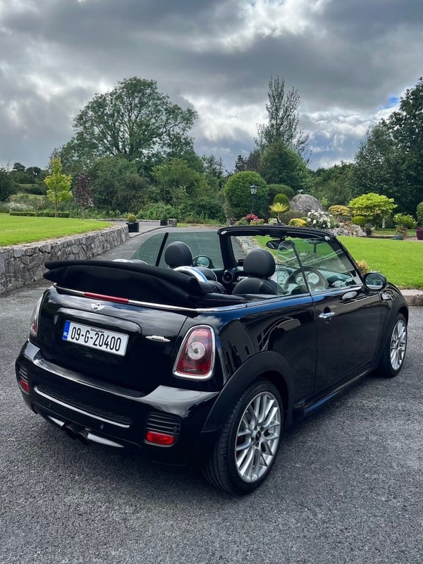 2009 Mini Convertible - 2 2009 Mini Convertible - 2