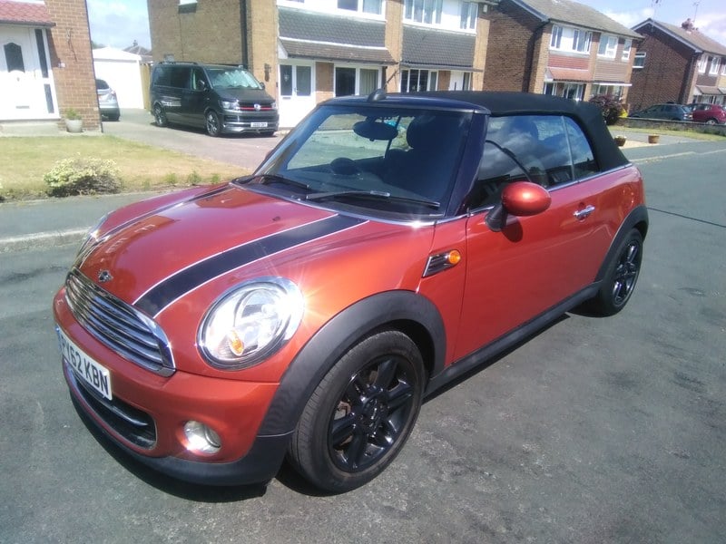 2012 Mini Convertible - 2 2012 Mini Convertible - 2