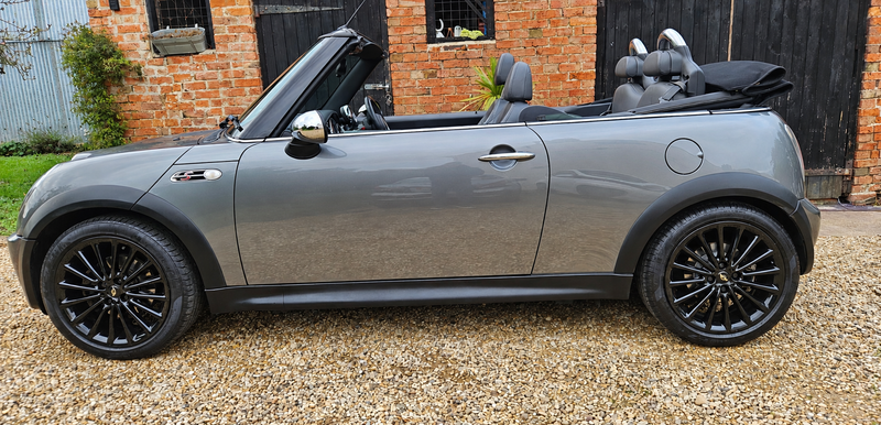 2007 Mini Convertible - 2 2007 Mini Convertible - 2