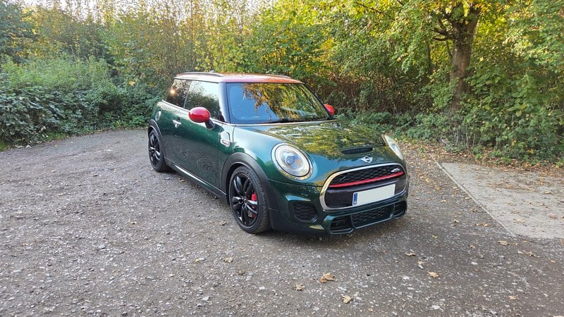 2018 Mini Hatchback - 2 2018 Mini Hatchback - 2