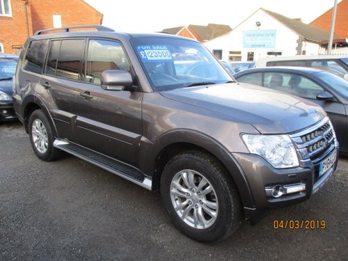 2015 64  PLATE MISUBISHI GS3 AUTO WITH 7 SEATS LEATHER PARK CAMRA In vendita
