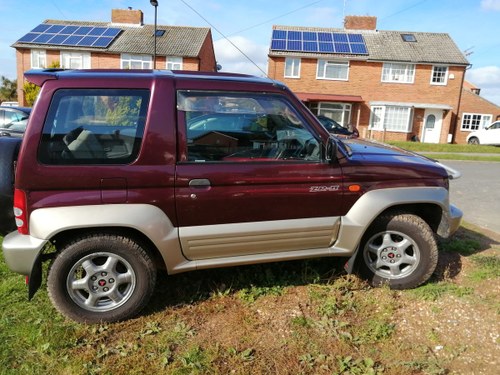 1996 Mitsubishi pajero junior automatic In vendita