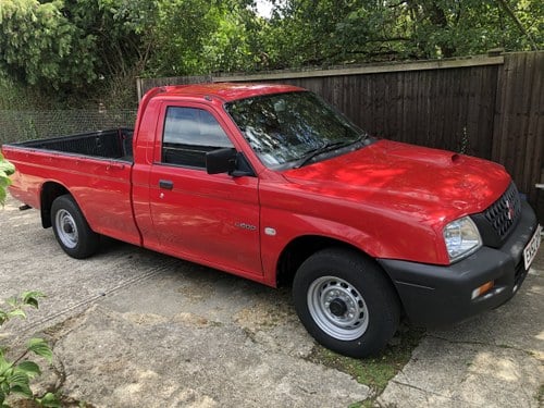 2002 26,000 mile Mitsubishi L200 Till salu