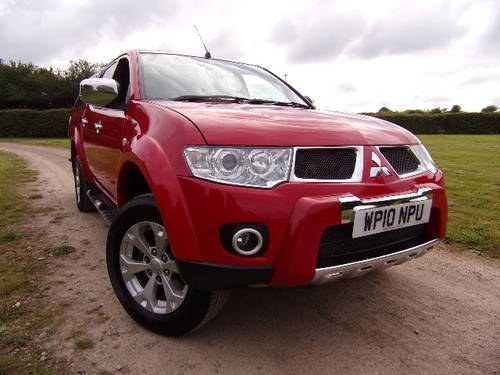 2010 Mitsubishi L200 2.5 DI-D Barbarian 4x4 D/C Pickup (113,782m) SOLD
