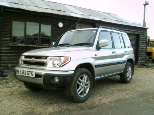 2002 low milage small 4x4 automatic 5 door with air con & hide    SOLD