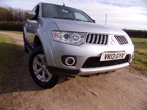 2013 Mitsubishi L200 2.5DI-D Warrior 4x4 (No VAT) D/C (117,364m) Kaufen Bei
