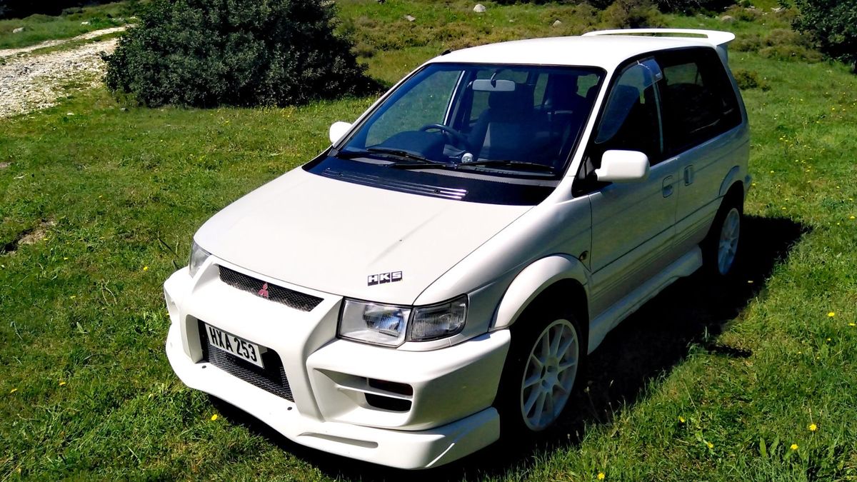 1997 Mitsubishi rvr hyper R White Manual, 5 speed Right Hand Drive in ...