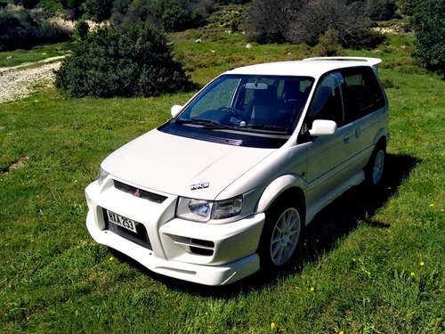 1997 Mitsubishi rvr hyper R