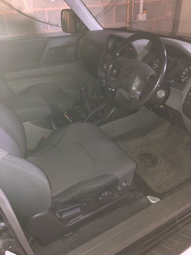 2007 Mitsubishi Shogun Warrior