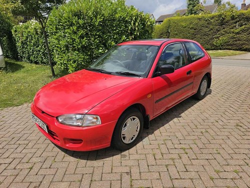 1998 Mitsubishi Colt