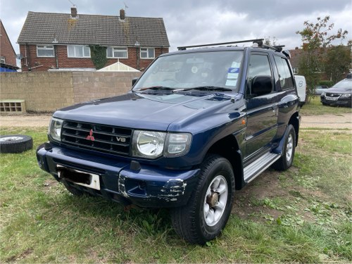 1999 Mitsubishi Shogun