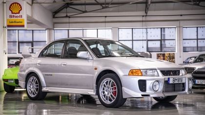 Mitsubishi Lancer Evolution V