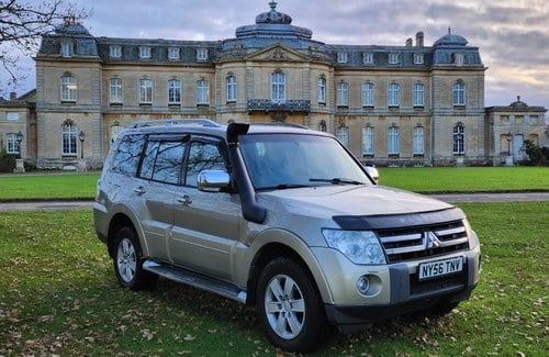 2007LHD MITSUBISHI PAJERO/SHOGUN,PETROL/LPG LEFT HAND DRIVE For Sale