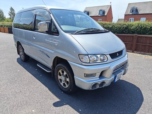 2004 Mitsubishi Delica