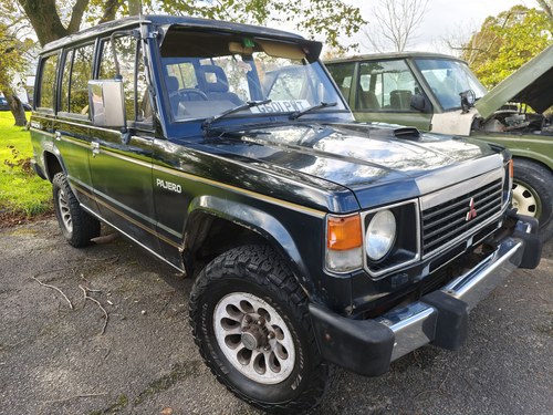 1990 Mitsubishi Shogun