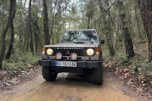 1990 Mitsubishi Montero RS For Sale