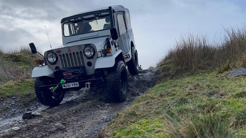 1995 Mitsubishi J55 jeep