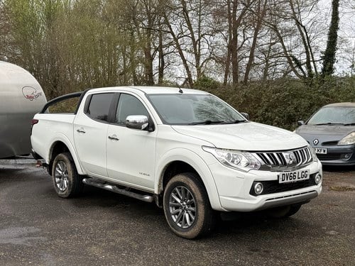 2016 Mitsubishi L200 warrior 4x4 high spec. Px poss VENDU