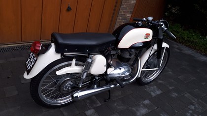 1957 Mondial Sprint 175